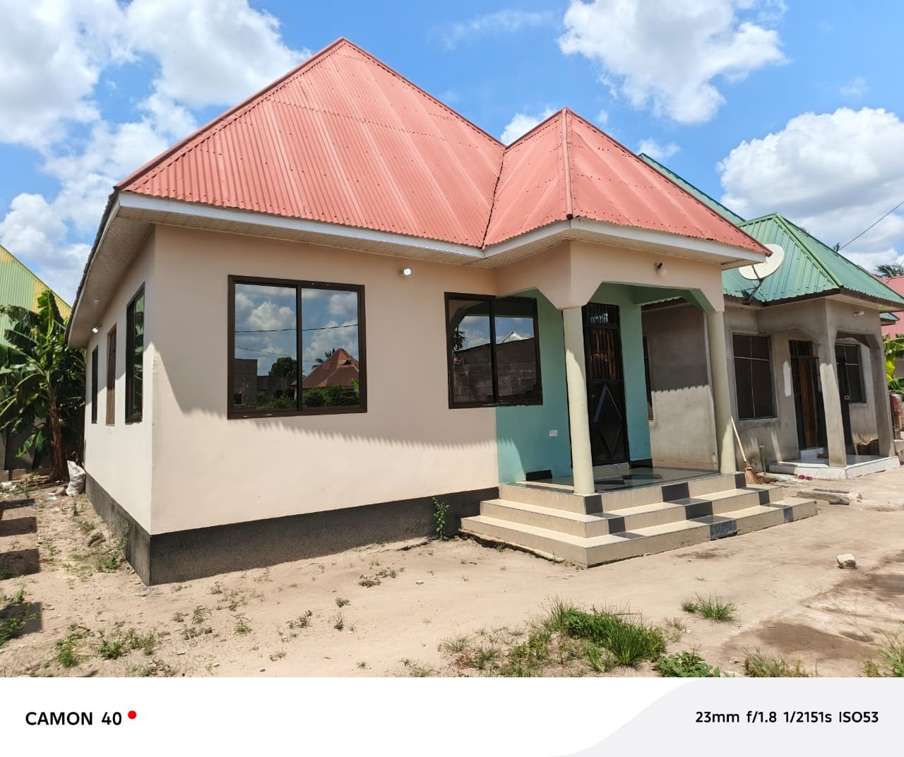 Nyumba inauzuwa  inaviumba 3 nasebule